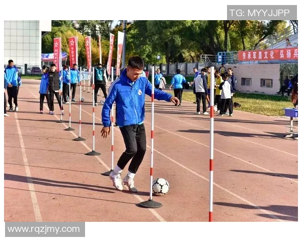 掌握足球过人技巧提升球技的十种绝招分享